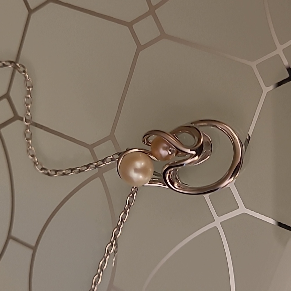 Anne Geddes Pearl Sterling Mother and Child Necklace
